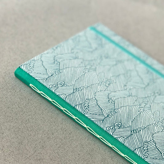 Journal motif à vagues